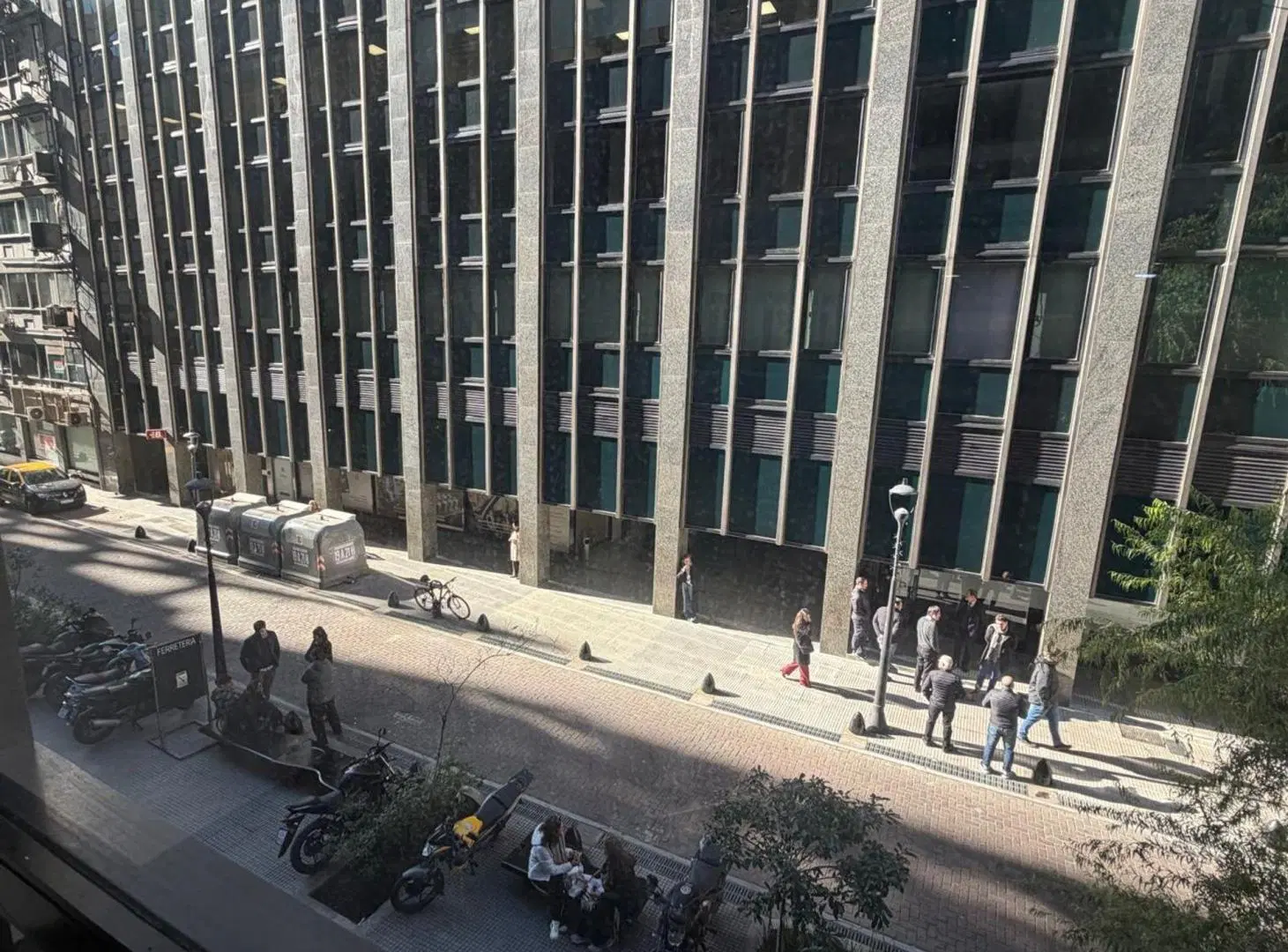 VENTA DE OFICINA DE 155m2 EN "RETIRO" 3