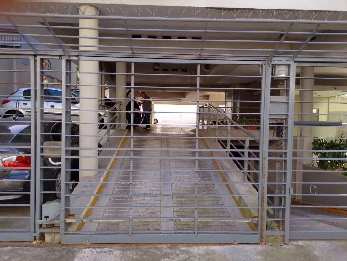VENTA COCHERA DESCUBIERTA FLORIDA VICENTE LÓPEZ 2
