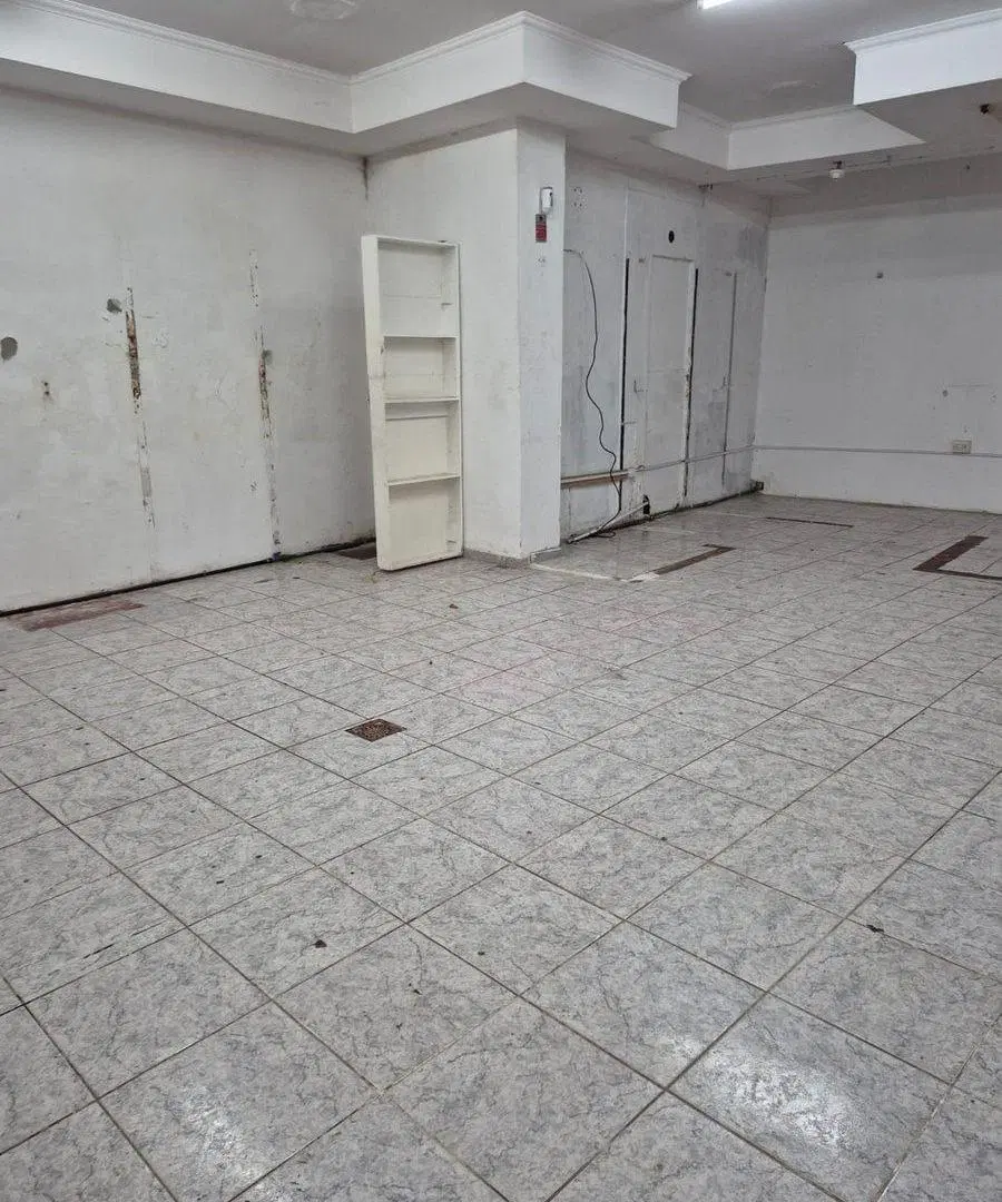 VENTA LOCAL COMERCIAL A LA CALLE - SAN TELMO 3