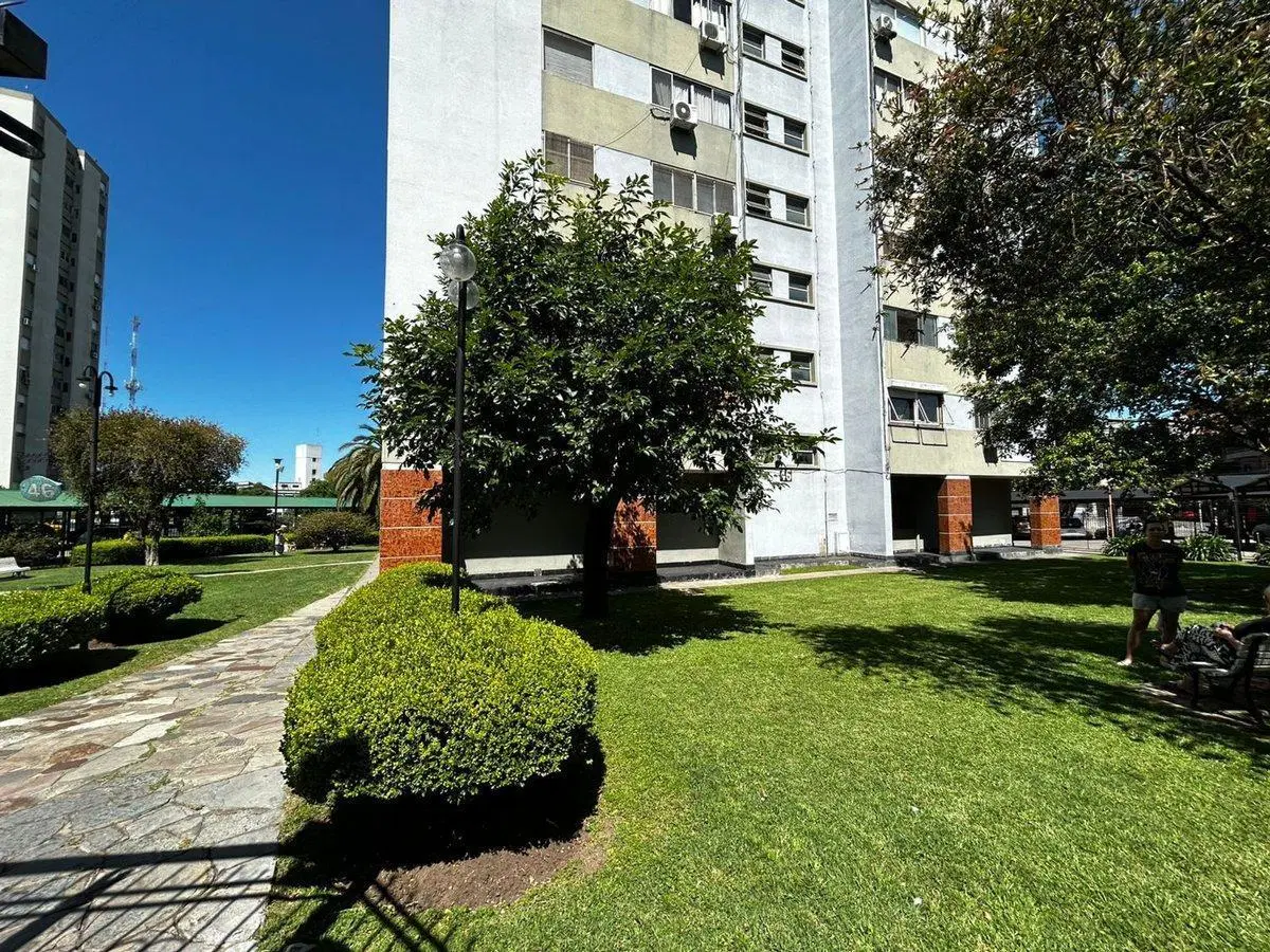 VENTA DEPARTAMENTO 4 AMB VILLA CELINA B° GRAL PAZ 3