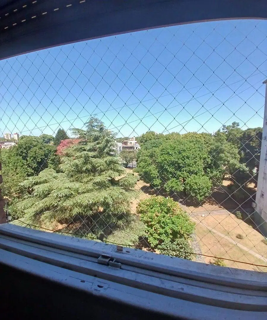 EN VENTA DEPTO 3 AMBIENTES EN PARQUE AVELLANEDA 2