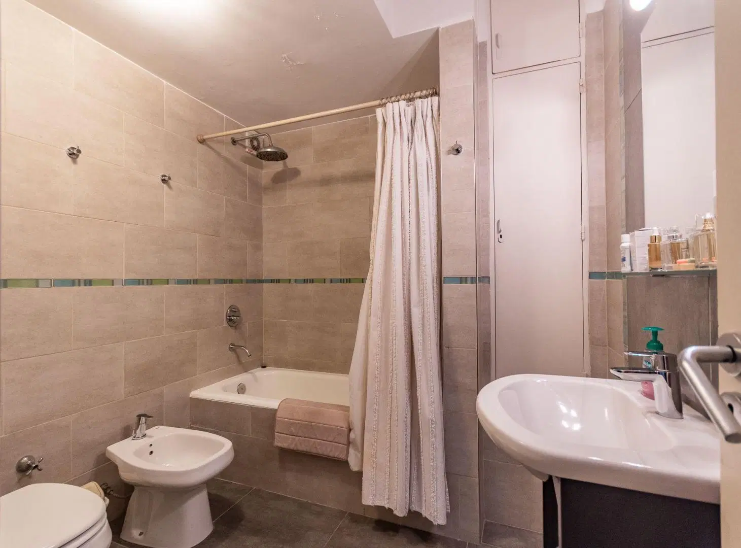 Venta Departamento Villa Crespo 4 ambiente Cochera 2