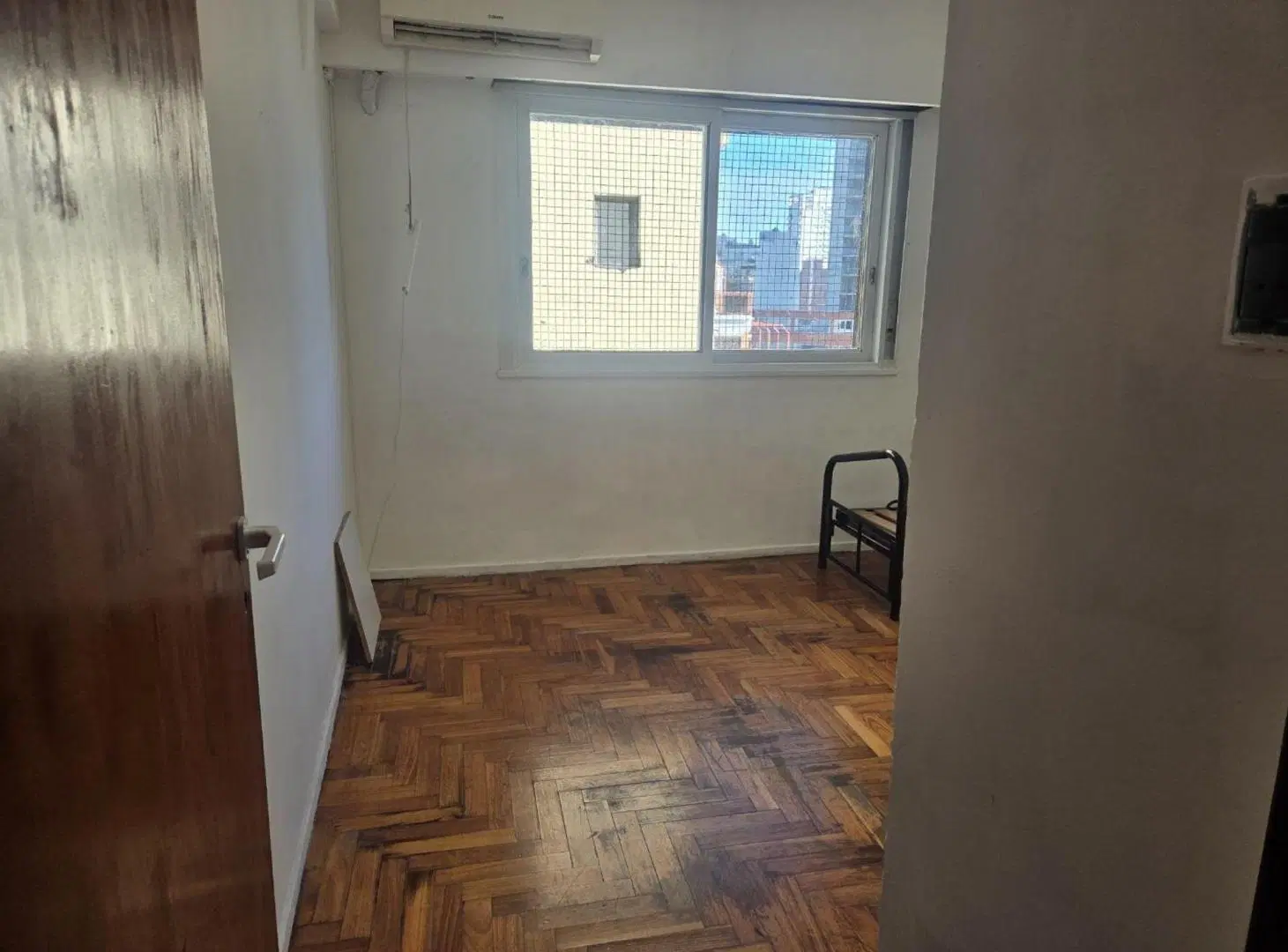 VENTA DEPARTAMENTO 2 AMBIENTES C/BALCON BARRACAS 2