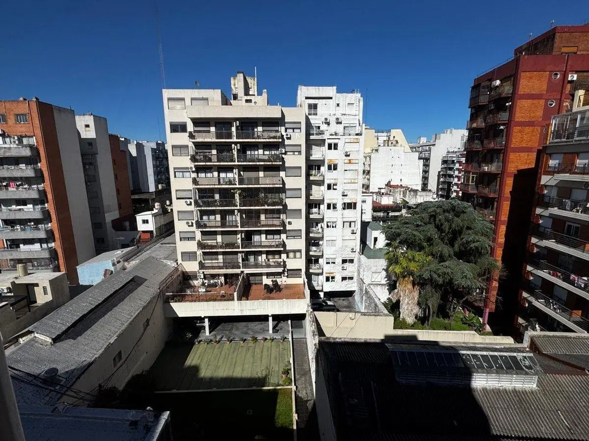 Venta monoambiente RENOVADO - Almagro 2