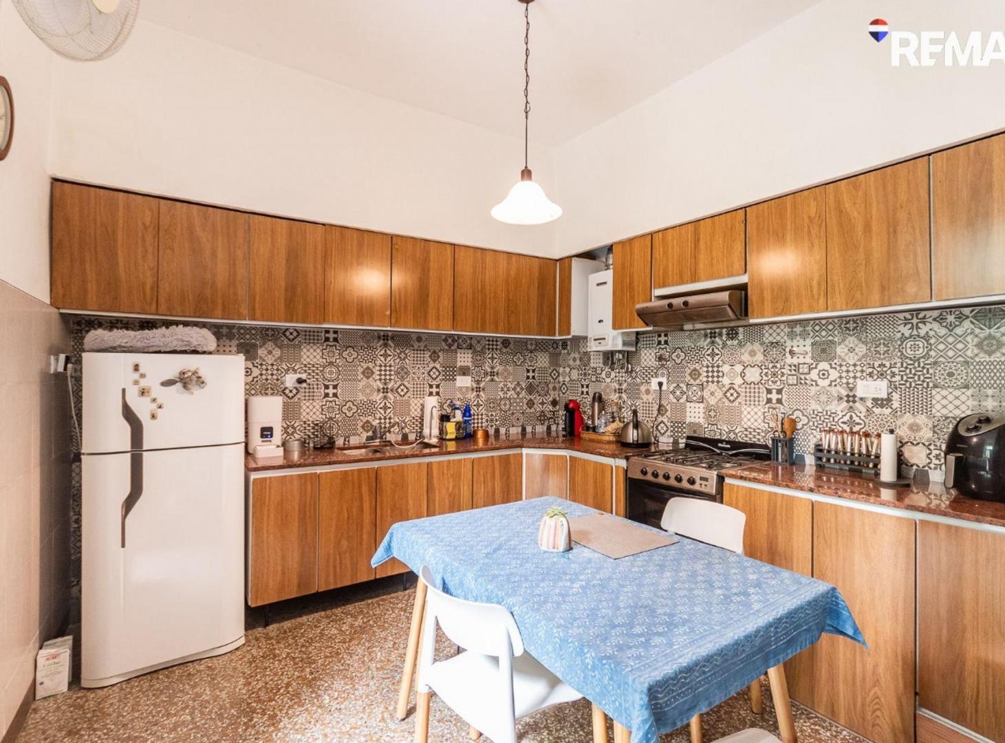 Foto de VENTA CASA BARRACAS C/PATIO Y TERRAZA 5 AMBIENTES, imagen 2
