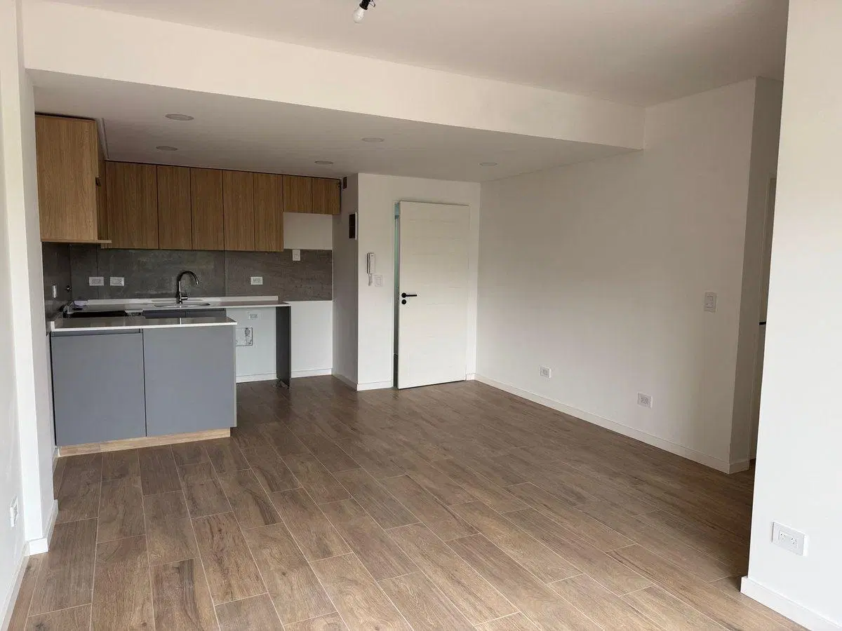 Venta departamento 3 amb A Estrenar - P.Chas 2
