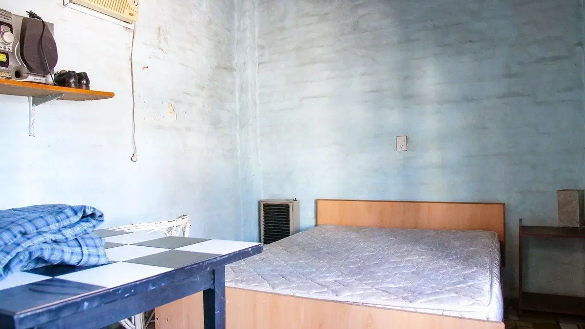 EN VENTA CASA 4 AMB EN V. LUZURIAGA 8