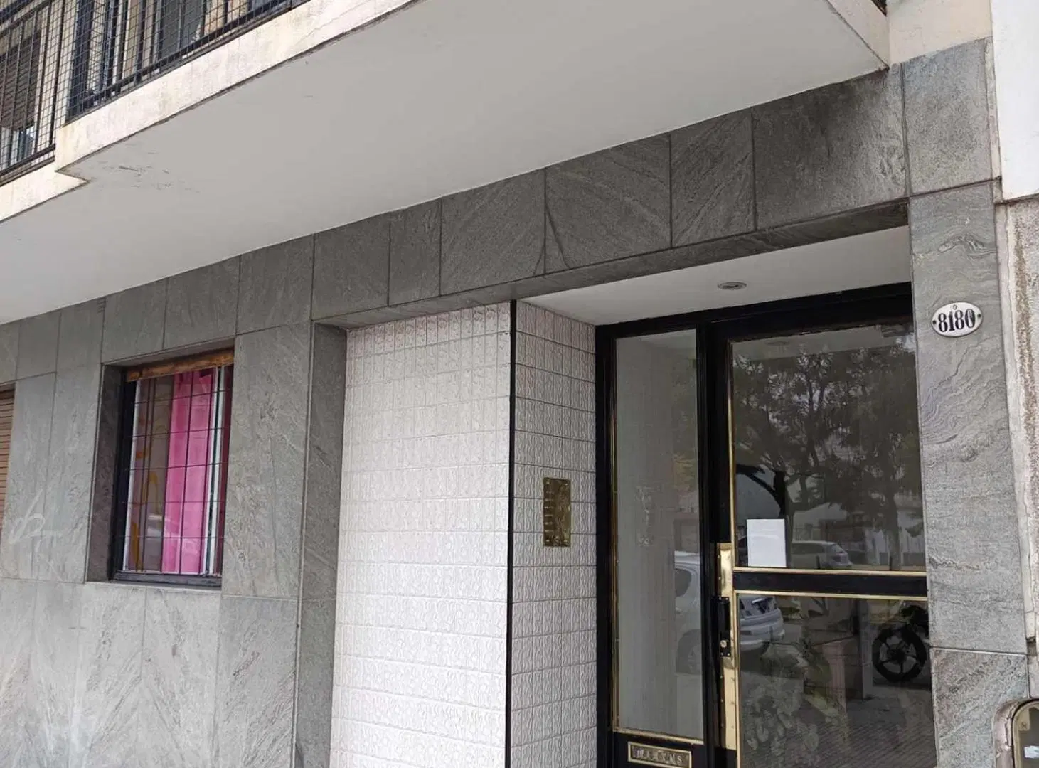 EN VENTA MONOAMBIENTE CON PATIO VILLA LURO 5