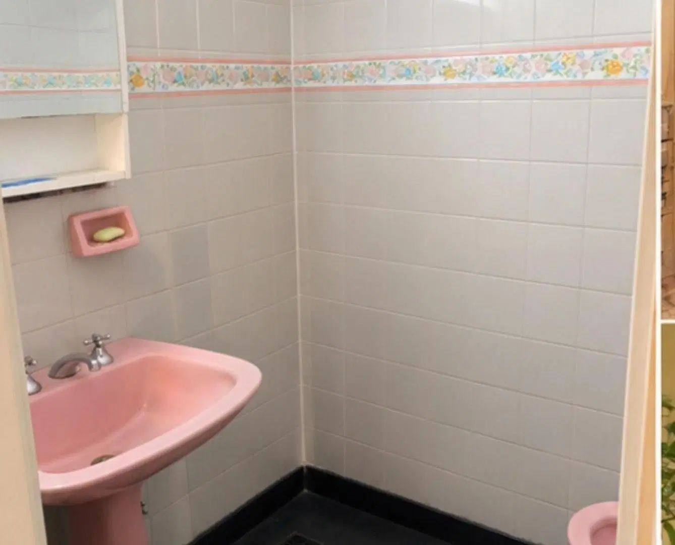 EN VENTA MONOAMBIENTE CON PATIO VILLA LURO 3
