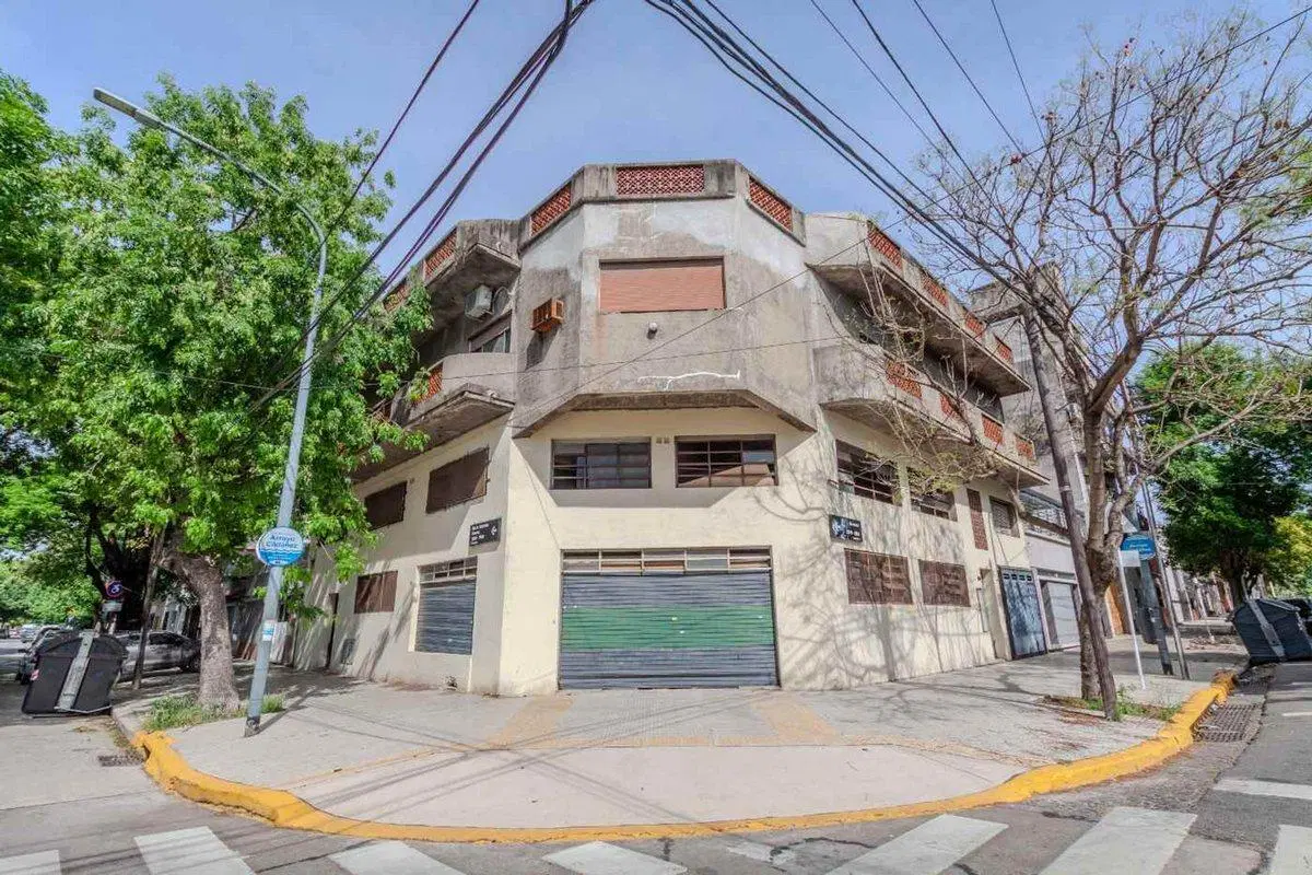 Venta Depósito- Galpón c/Vivienda Mataderos 3