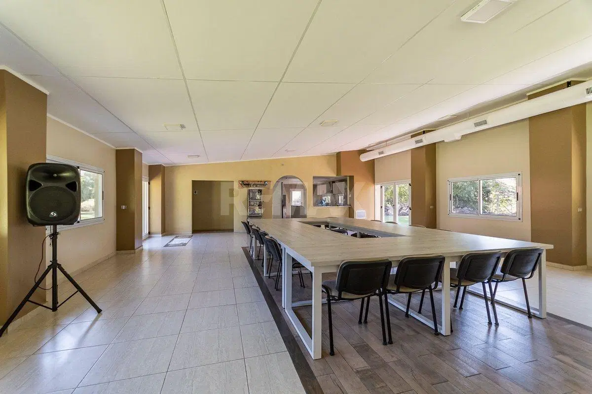 Exclusiva Casa Quinta en 3.59Ha en La Plata ! 5