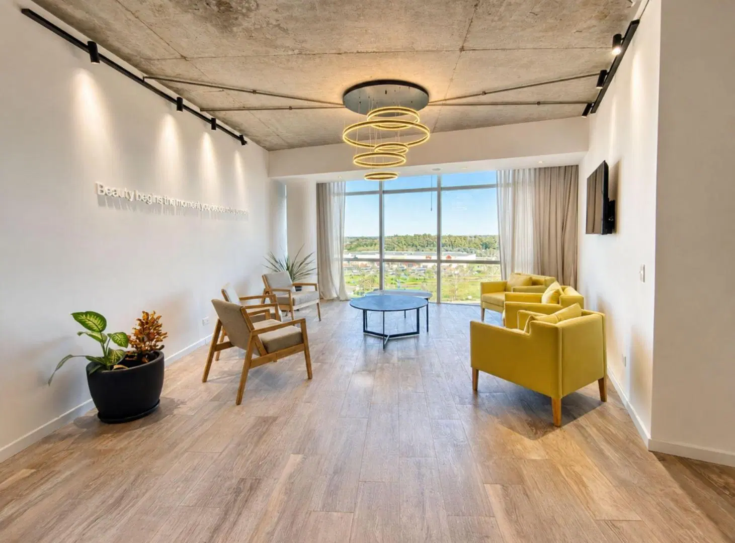EN ALQUILER OFICINA EQUIPADA, PISO 7 - ESCOBAR 3