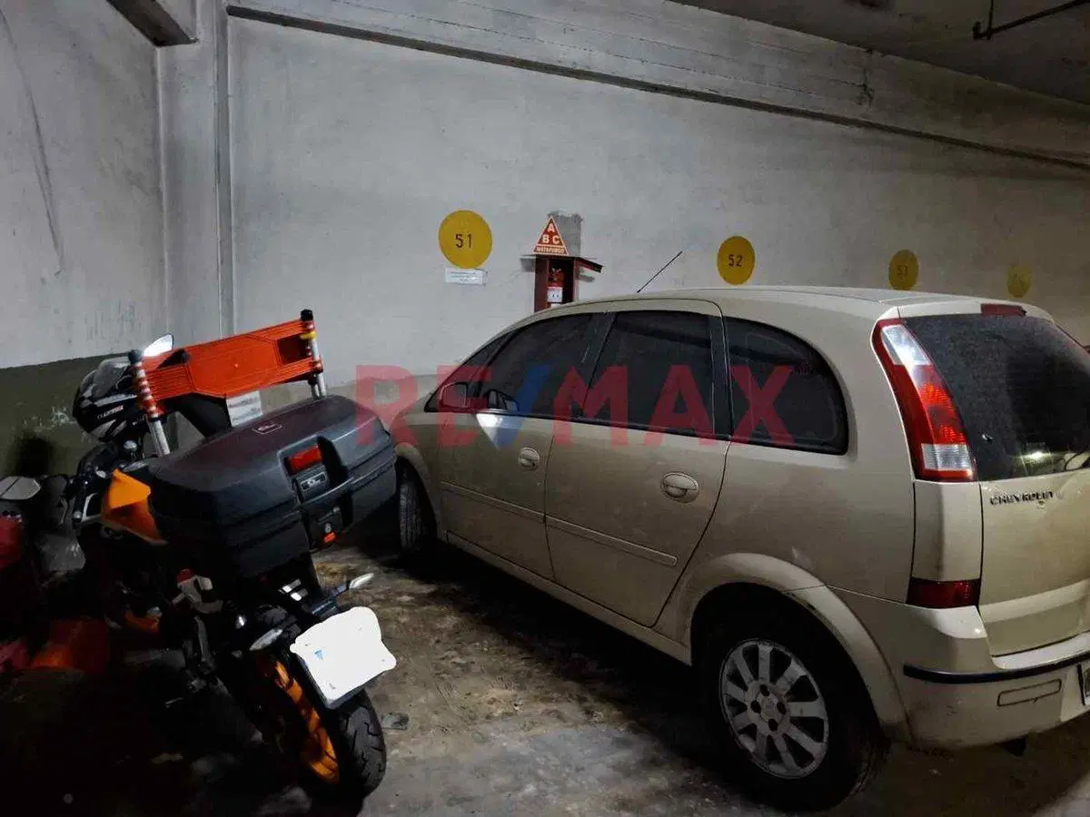 COCHERA EN VENTA BALVANERA 20.99 MTS 7
