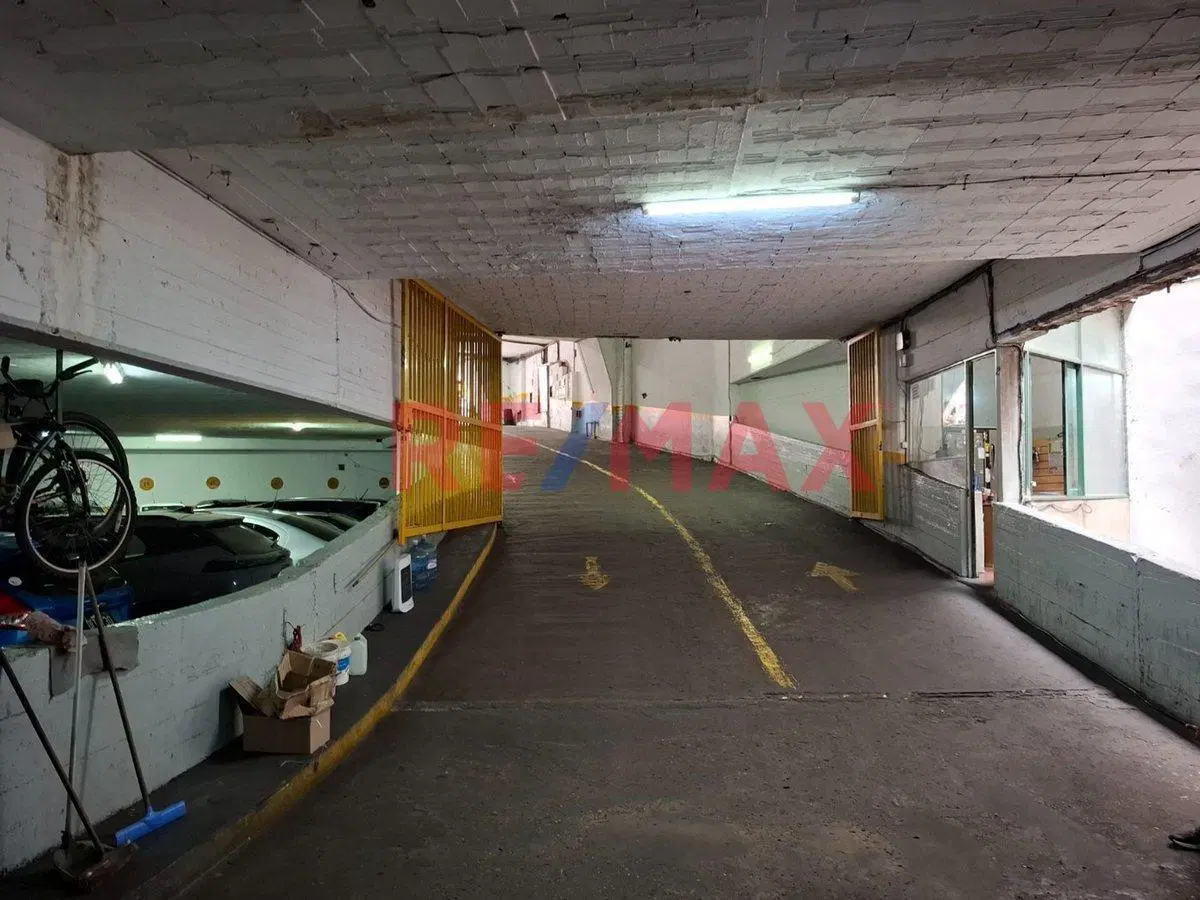 COCHERA EN VENTA BALVANERA 23.25 MTS 3