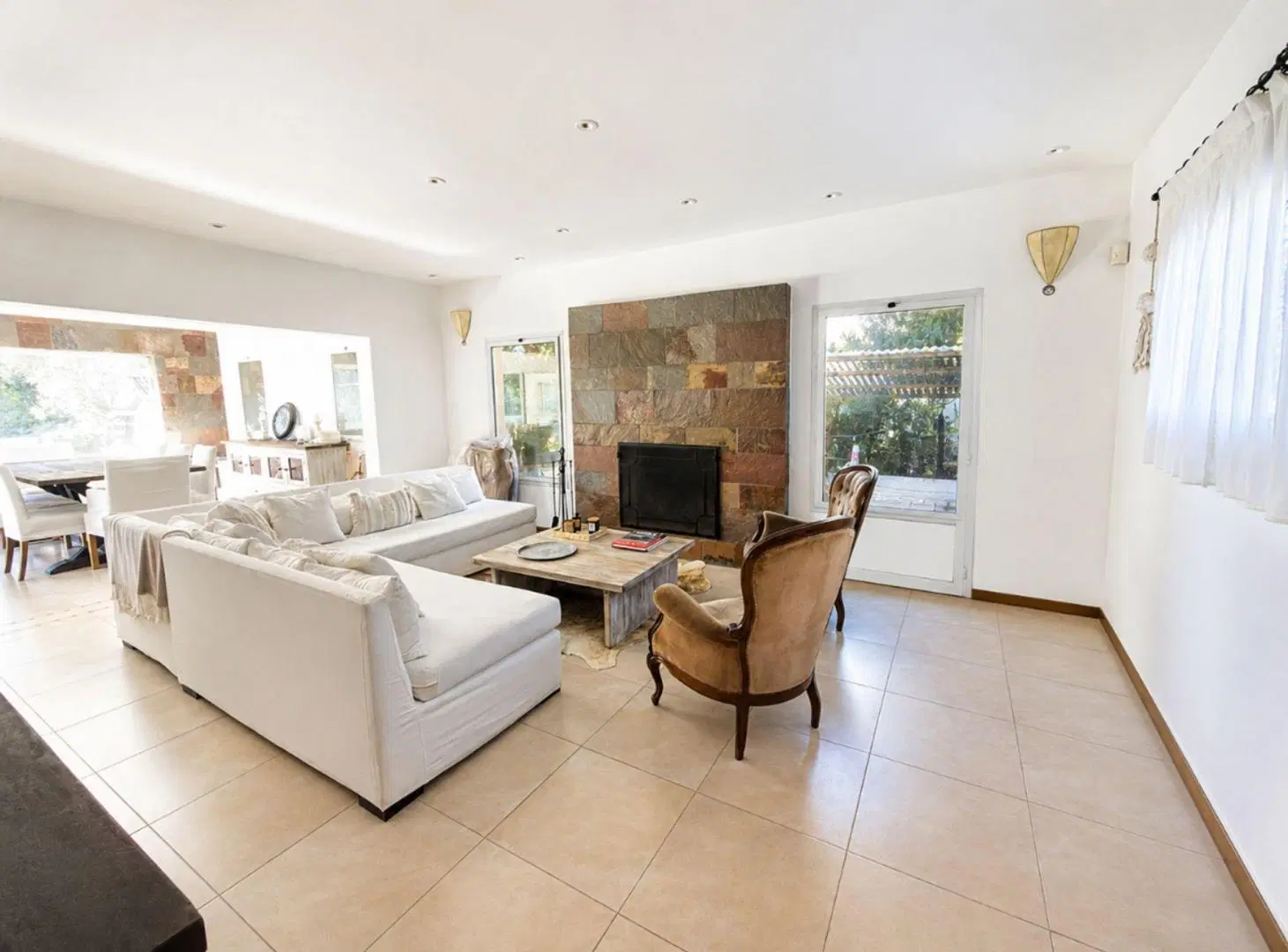 VENTA CASA 6 AMB C/DEP BARRIO CERRADO VILLA OLIVOS 3