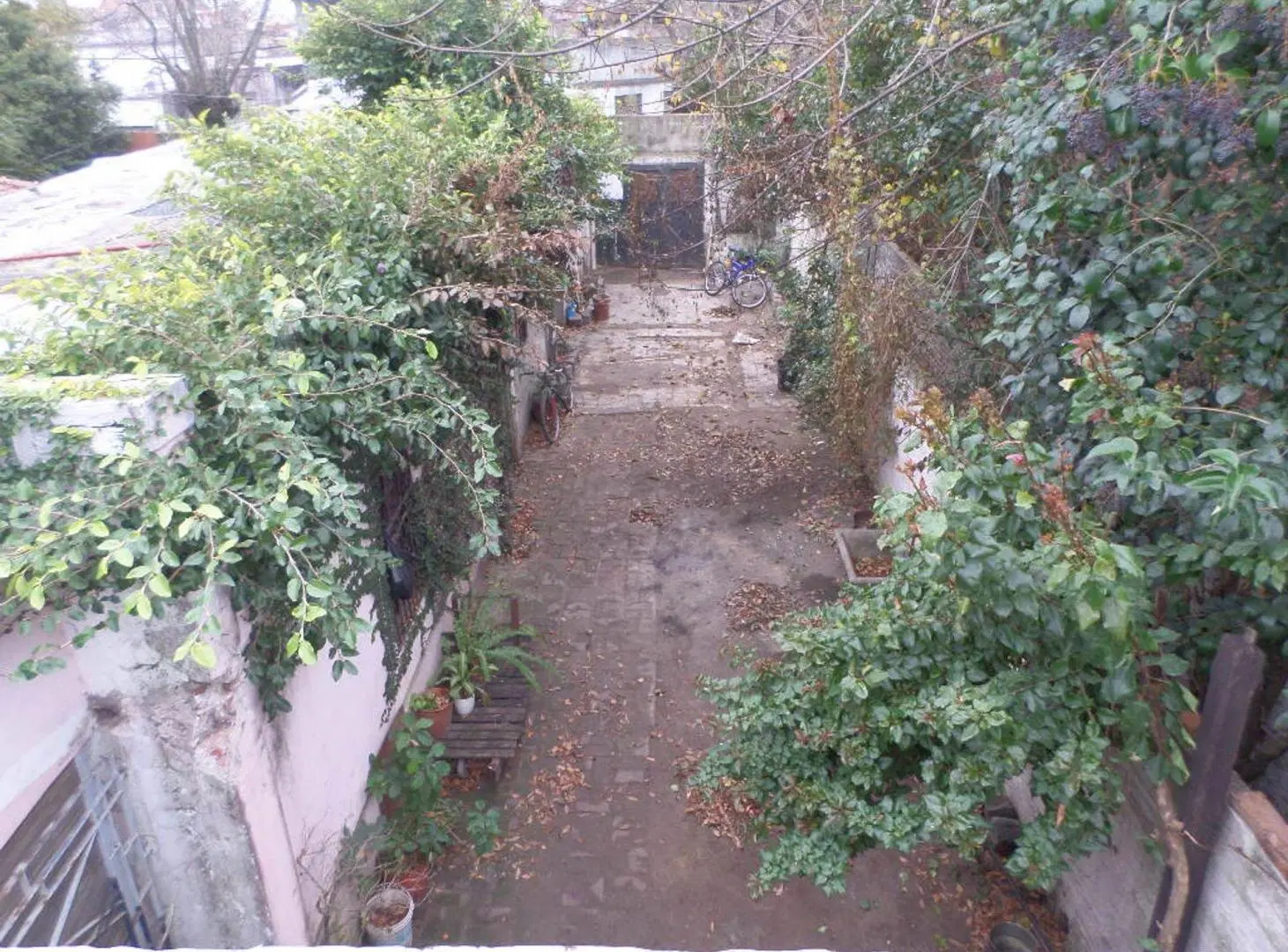 VENTA CASA A REFACCIONAR CON TERRENO 3
