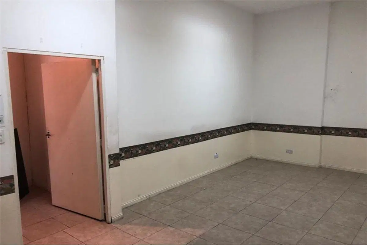 LOCAL - ALQUILER - MONTSERRAT - 300 M2 8