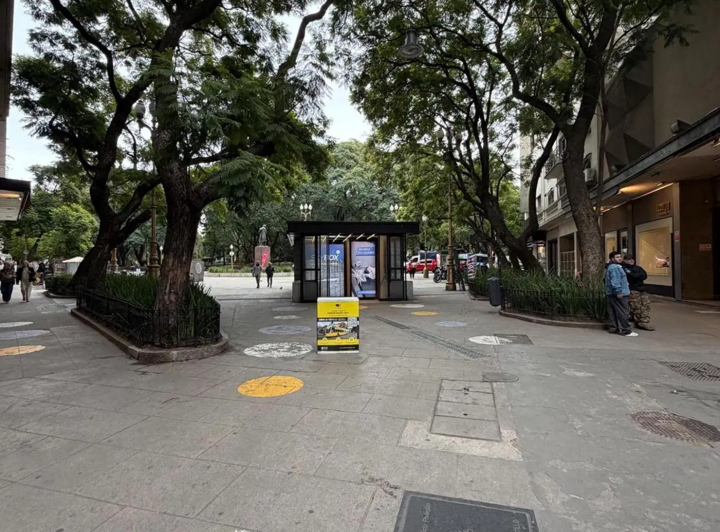 EN ALQUILER LOCAL SOBRE CALLE FLORIDA, MICROCENTRO 7