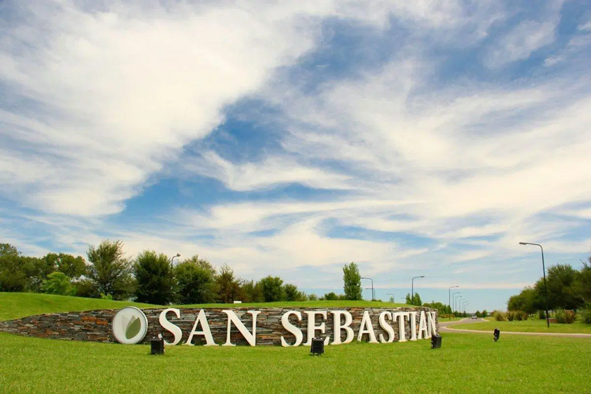 VENTA LOTE 652 M2 SAN SEBASTIAN AREA 13 INTERNO 1