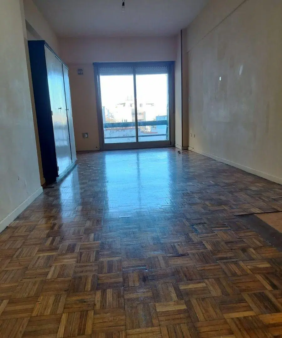 DEPARTAMENTO EN VENTA CON RENTA CABALLITO 5