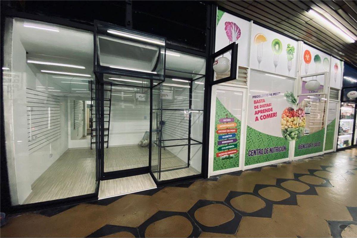 Foto de Venta Local CABALLITO Galeria Centenera Loc27, imagen 4