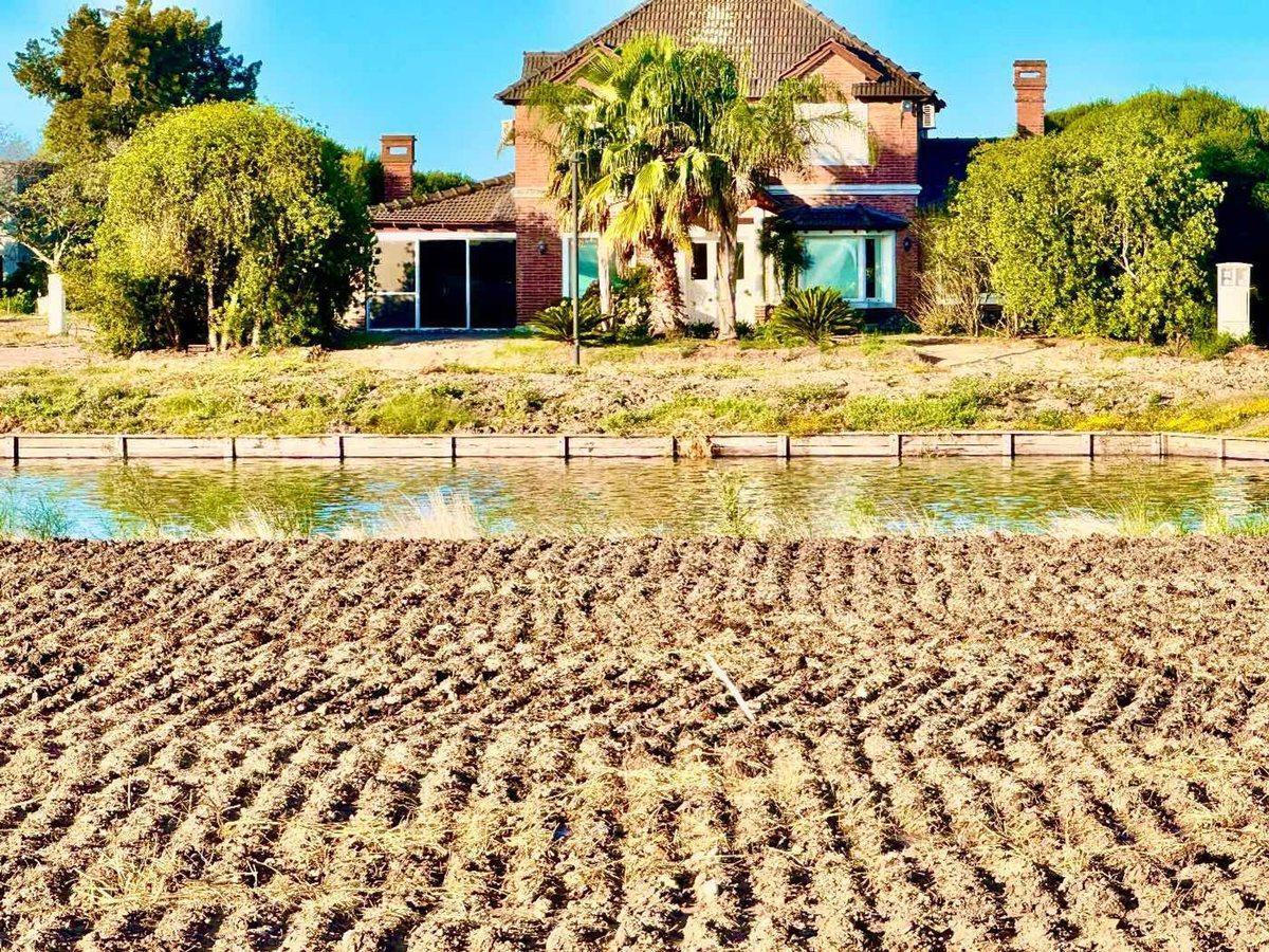 Foto de Lote en venta al AGUA en Puerto Nizuc sector KIN, imagen 5