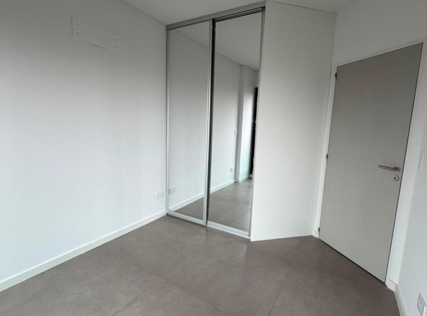 Foto de EN ALQUILER DEPARTAMENTO 2 AMBIENTES - SAAVEDRA, imagen 5