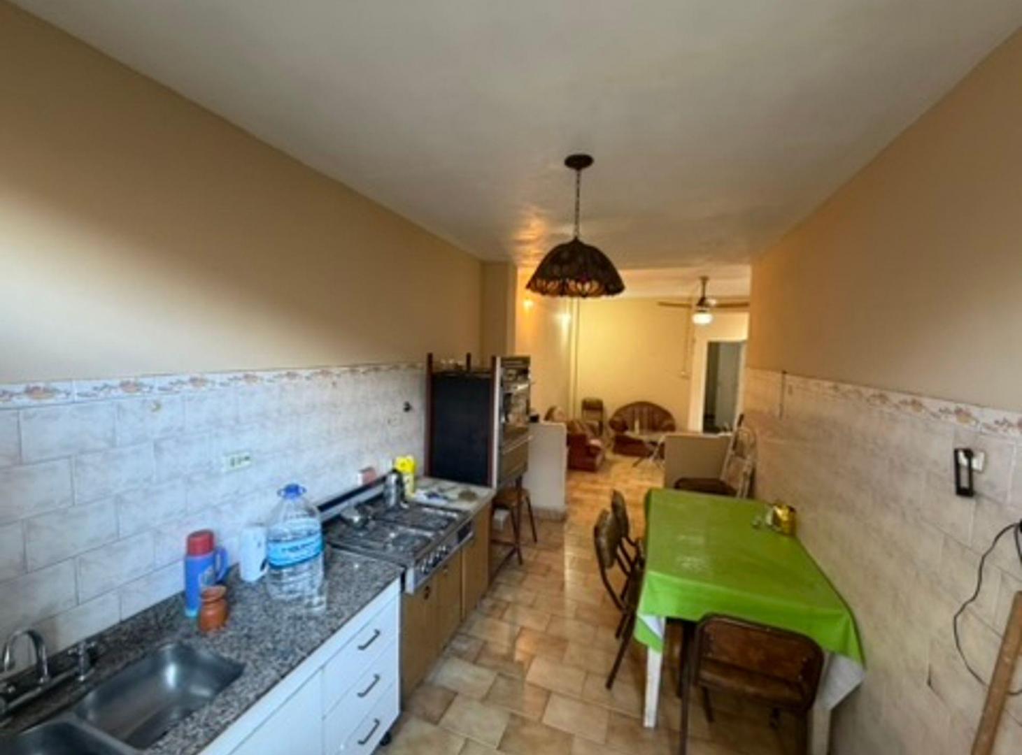 Foto de PH VENTA CIUDADELA 4 DORMITORIOS PATIO JARDIN, imagen 1