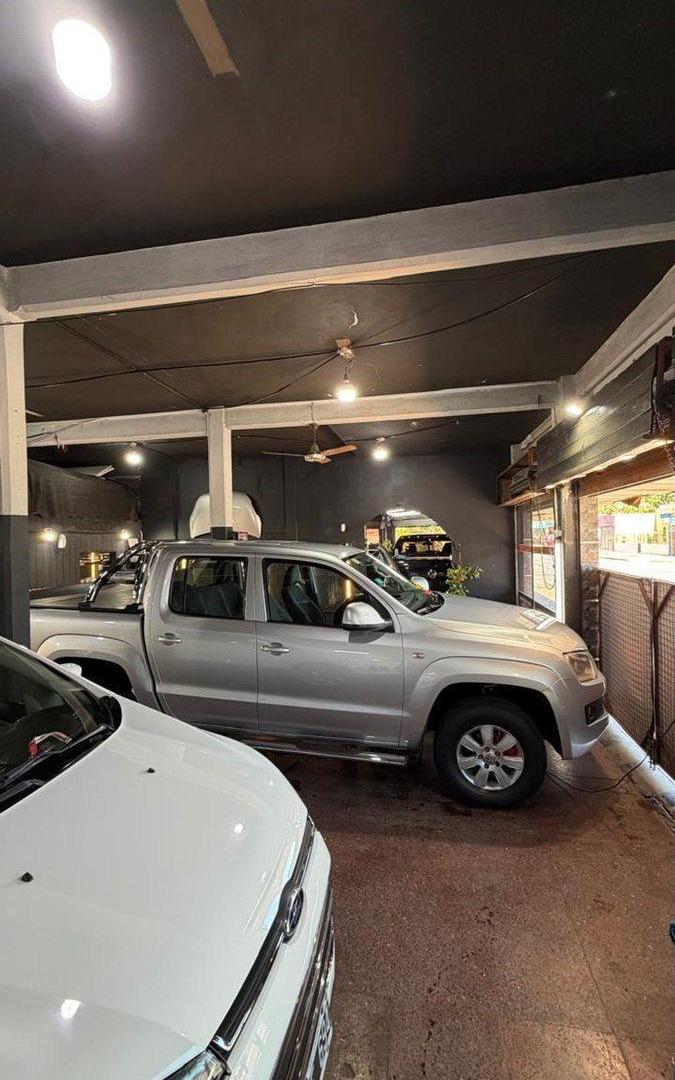 Foto de EN VENTA LOCAL COMERCIAL 180M² - CASEROS, imagen 1
