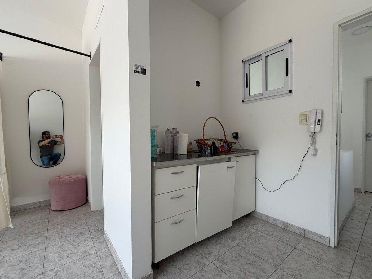 Foto de ALQUILER LOCAL/ OFICINA EN CANNING DE 30M², imagen 2