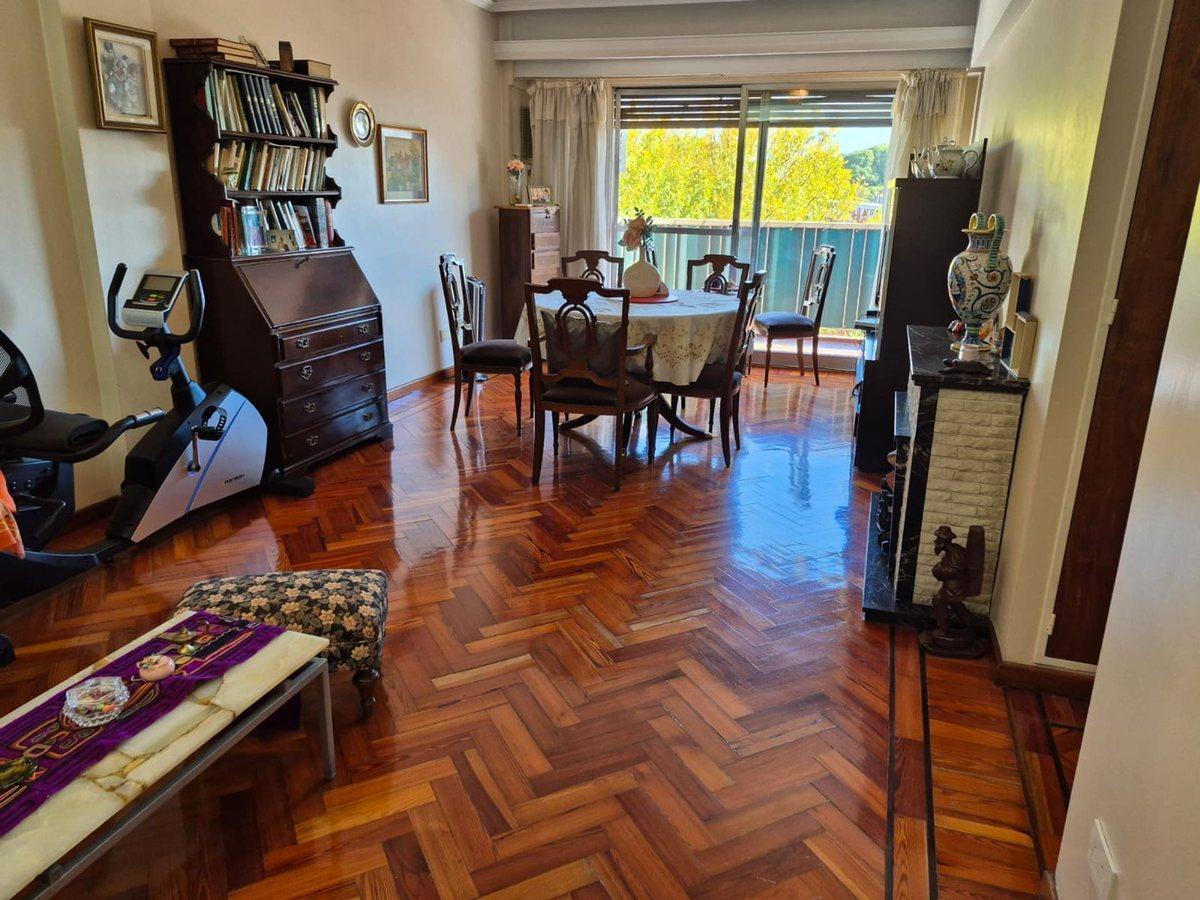 Foto de VENTA DEPTO 4 AMB C/BALCON Y TERRAZA PQUE PATRICIO, imagen 1
