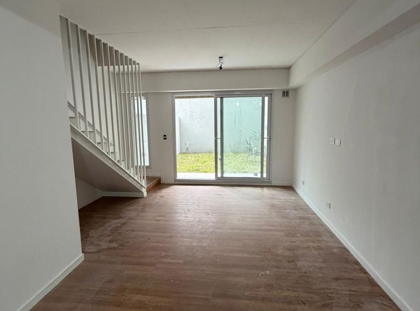 Foto de VENTA DEPTO 3 AMB EN SAAVEDRA CON JARDIN PROPIO PB, imagen 1