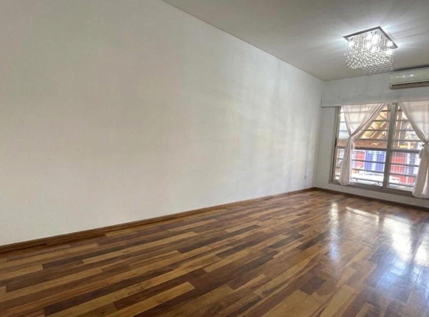 Foto de VENTA CABALLITO DTO 2AMB-APTO PROF-APTO CREDITO, imagen 1