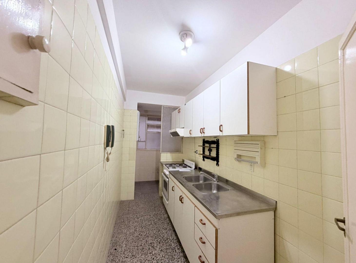 Foto de VENTA 3 AMB ZONA FACULTADES AV CALLAO Y PARAGUAY, imagen 3