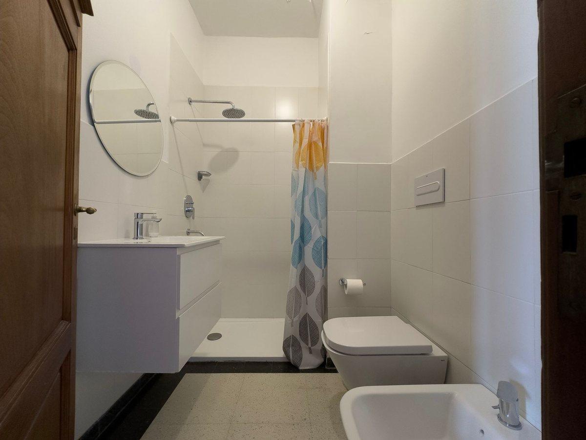 Foto de Alquiler Departamento 5 Ambientes - Tribunales, imagen 1