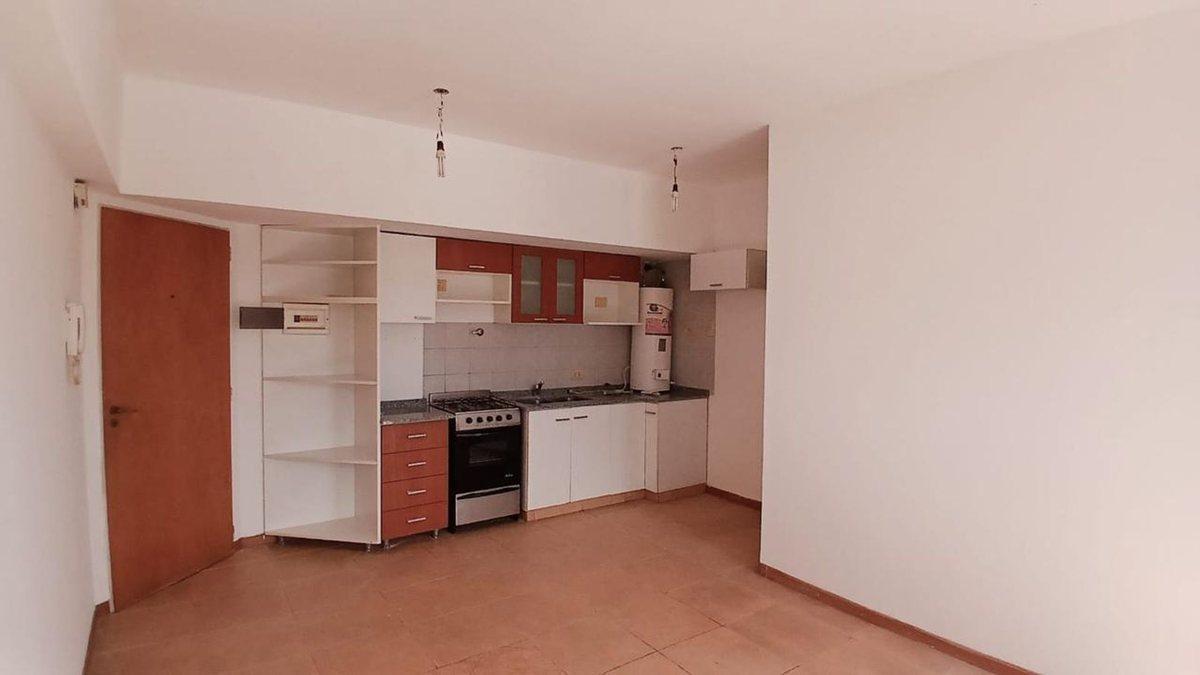 Foto de MUÑIZ DEPARTAMENTO DOS AMBIENTES CON DOS COCHERAS, imagen 5