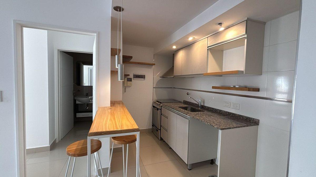 Foto de VENTA DEPARTAMENTO 2 AMB EN VILLA URQUIZA BALCÓN -, imagen 1
