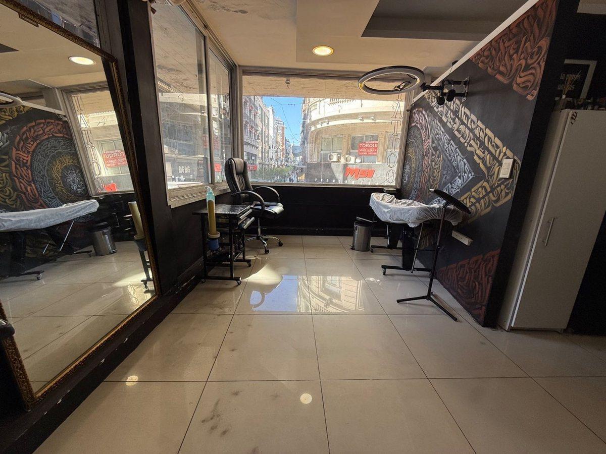 Foto de Venta Departamento San Nicolas Apto Profesional, imagen 2