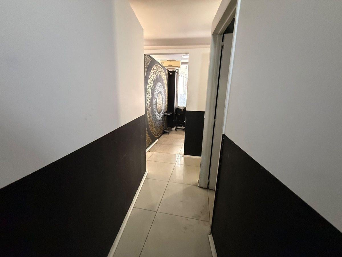 Foto de Venta Departamento San Nicolas Apto Profesional, imagen 5