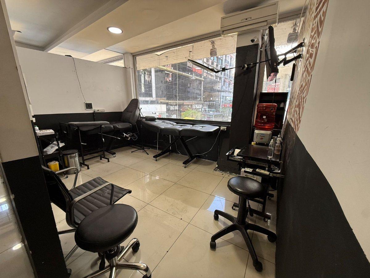 Foto de Venta Local comercial San Nicolas en esquina, imagen 4
