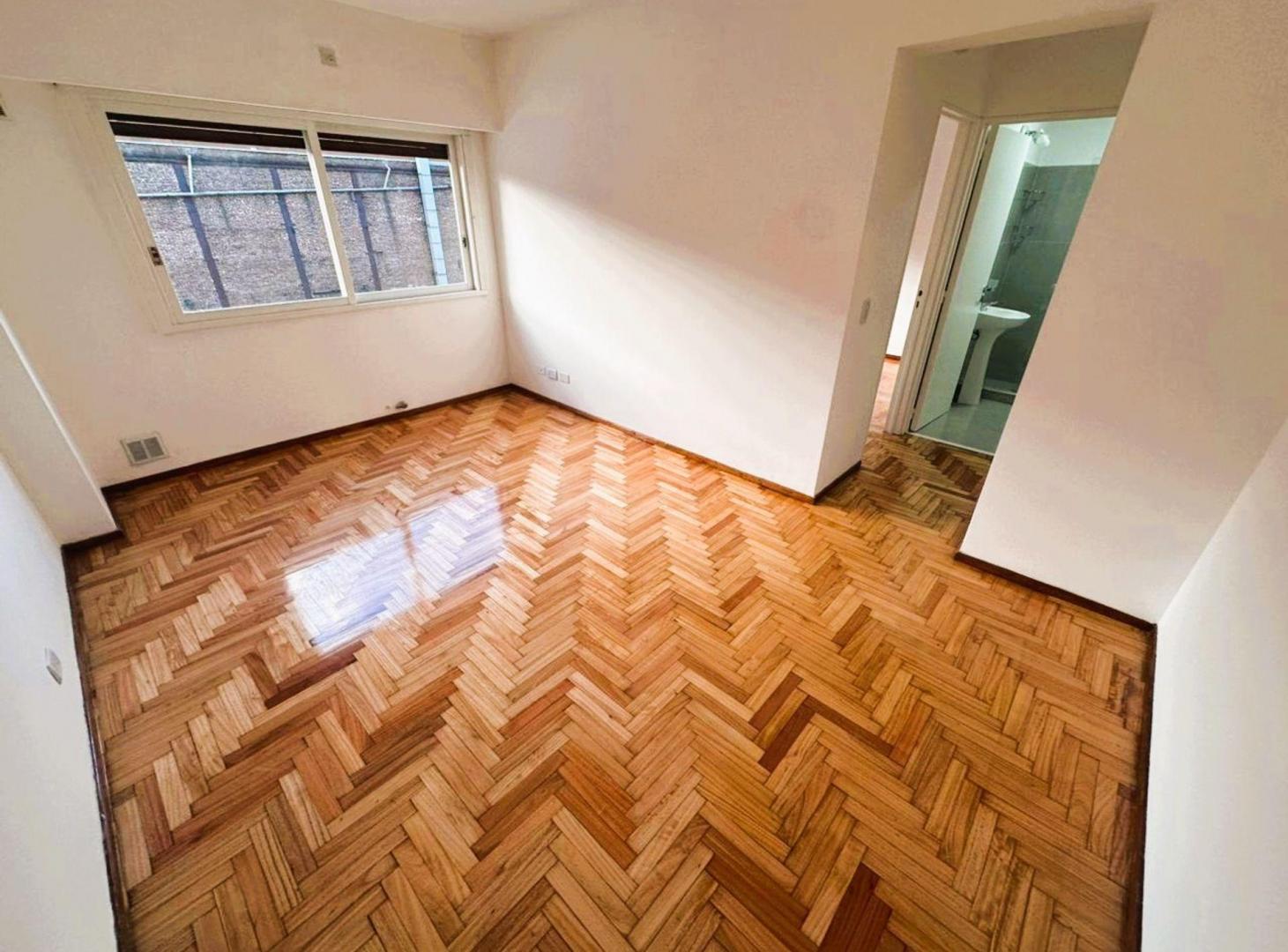 Foto de Alquiler Dto 2 amb BALCÓN Caballito, imagen 2