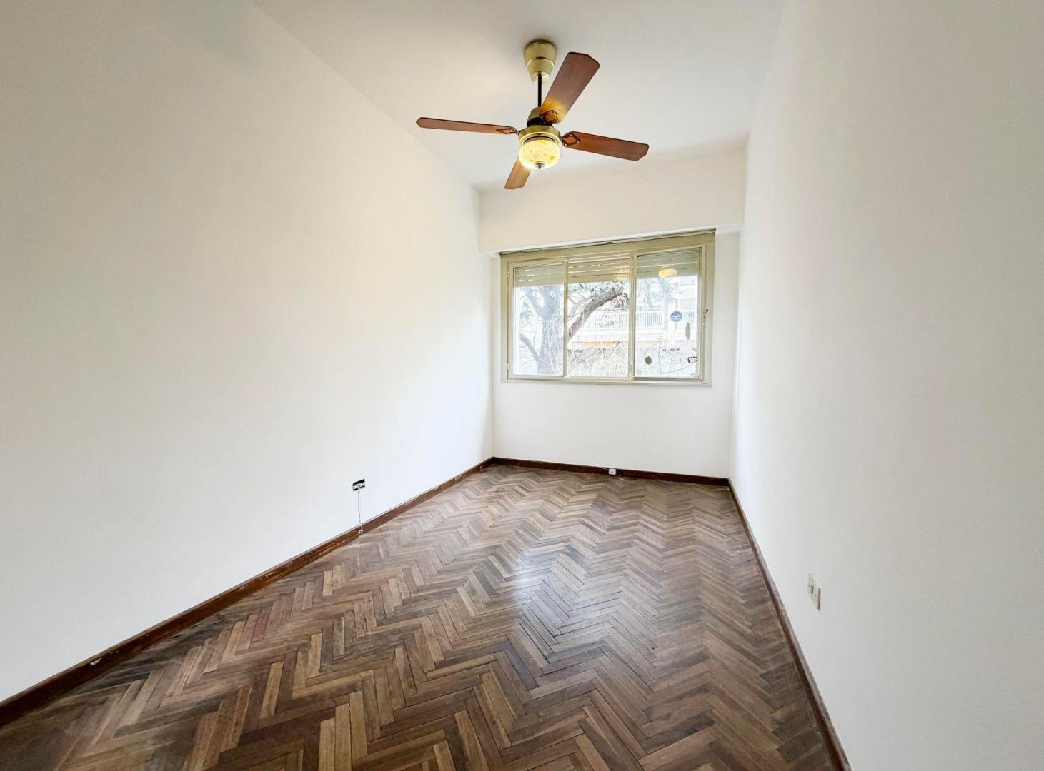 Foto de Venta depto 4amb Flores con Balcon, imagen 4