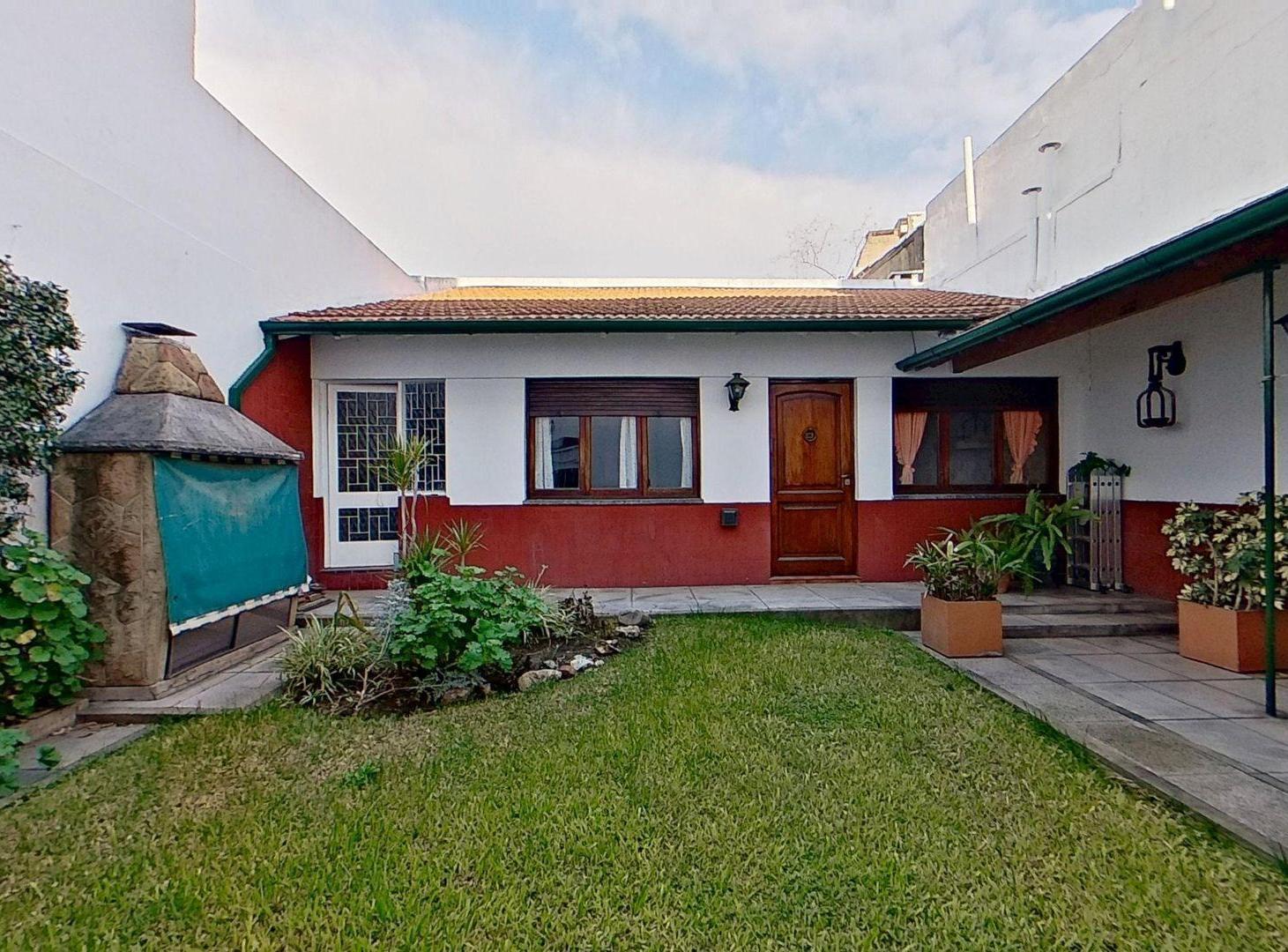 Foto de CASA EN VENTA 5 AMB FLORES / IDEAL TRES FAMILIAS!, imagen 5