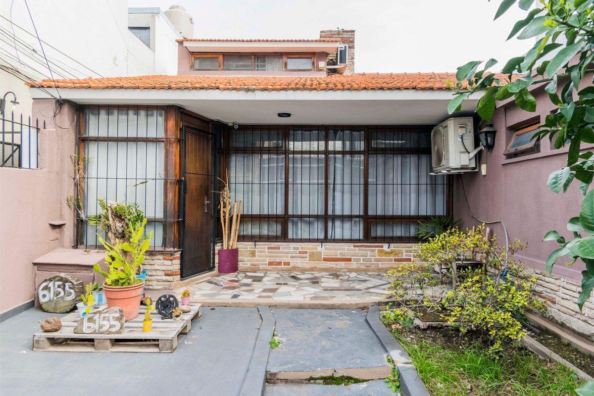 Foto de CASA CENTRO WILDE 4AMBIENTES SOBRE LOTE 370 m2, imagen 1