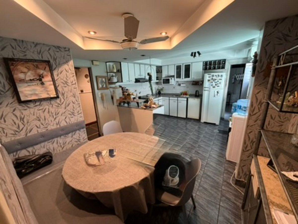 Foto de DEPARTAMENTO VENTA PATERNAL 5 AMB COCHERA TERRAZA, imagen 4