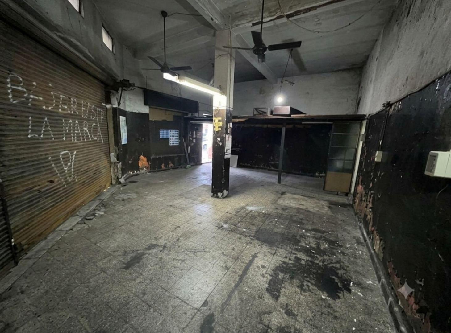 Foto de Venta LOCAL COMERCIAL-ESQUINA 54 m2 Nueva Pompeya, imagen 2