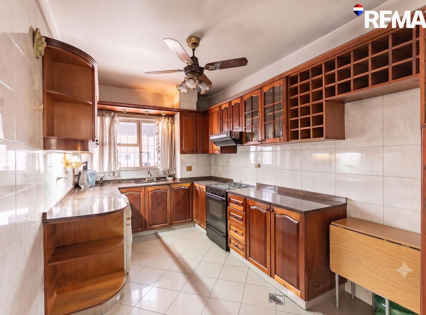 Foto de Venta Dto 4 amb PISO 2 BALCONES ALMAGRO, imagen 2