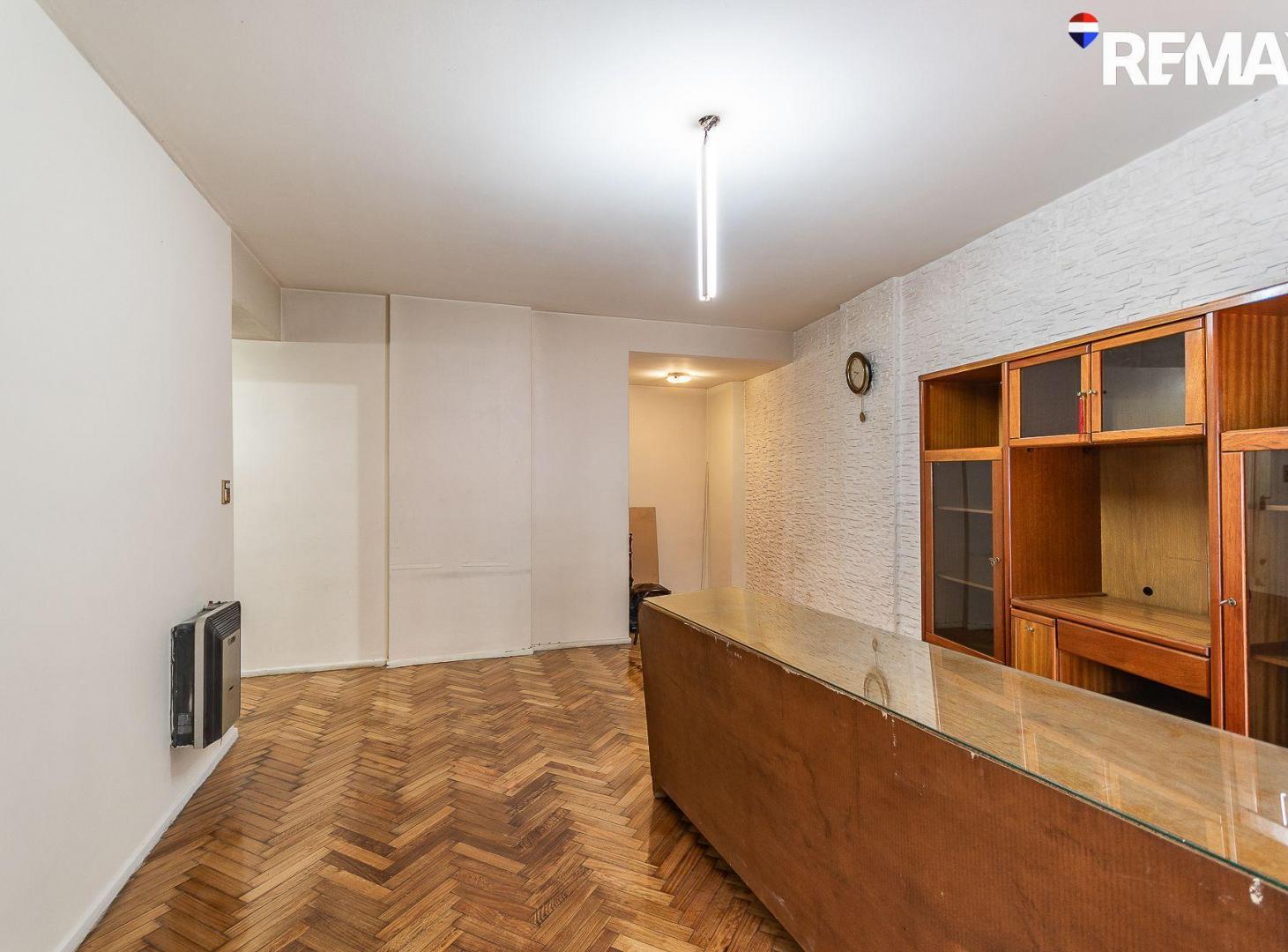 Foto de Venta Dto 4 amb PISO 2 BALCONES ALMAGRO, imagen 4