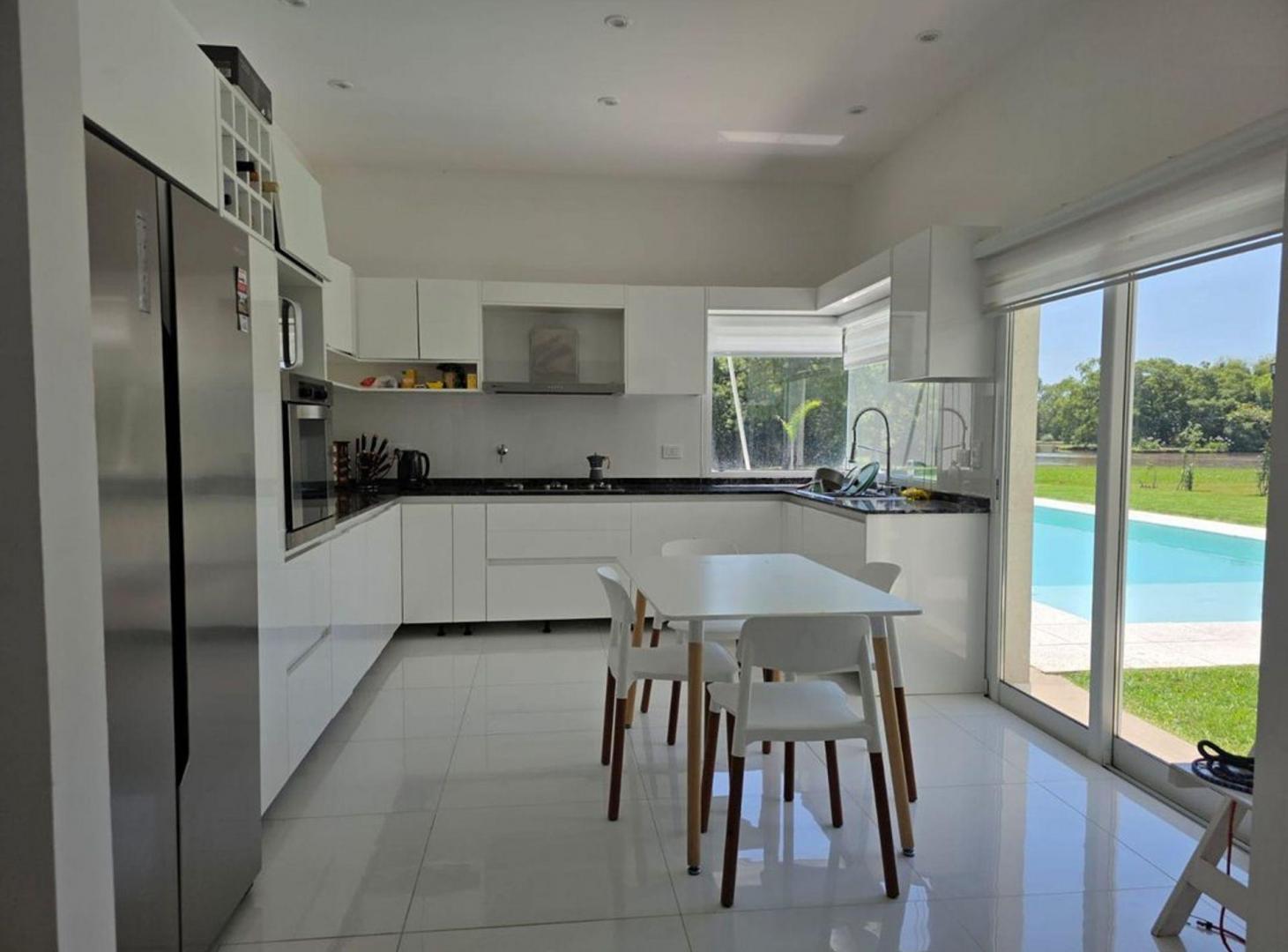 Foto de VENTA CASA 6 AMB BARRIO LAS CASUARINAS PILAR, imagen 5
