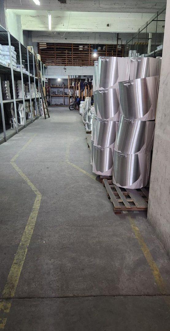 Foto de VENTA GALPON/DEPOSITO SAN JUSTO CON OFICINA, imagen 3
